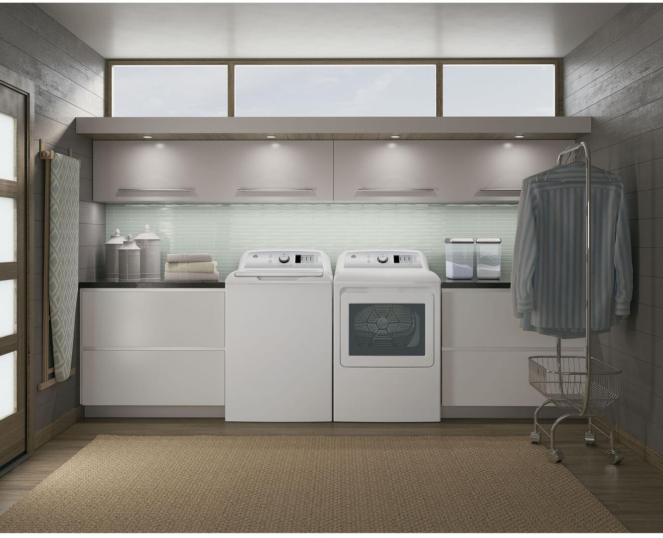 2d1bfbcf781fc0007c5d95a017078032_834182_1972 Gas Dryer GE GTD65GBSJWS for only $803.